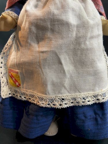Poupée Bella vintage costume régional Lorraine années 60