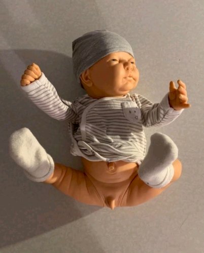 Poupée Berjusa 50cm style berenguer garçon avec un petit zizi 