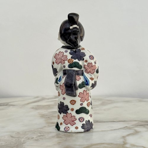 Poupée en porcelaine d'Arita Japon fin XIXe M4005
