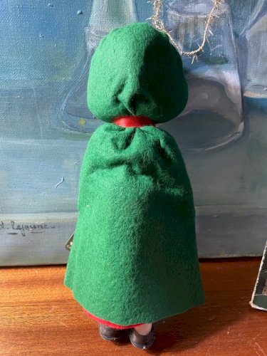 Poupée Irlandaise en boîte vintage