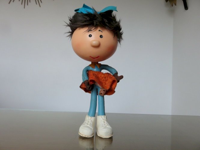 POUPEE  MARGOTTE  LE MANEGE ENCHANTE - ORTF - ANNEE 1965.