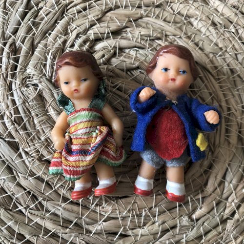 Poupées vintage Ari