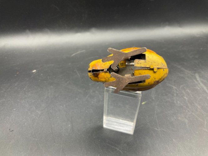 Poussin Mécanique Vébé 510 Tôle Lithographiée