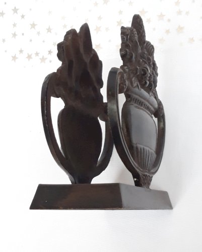 Présentoir serviettes ou support courrier laiton vieilli