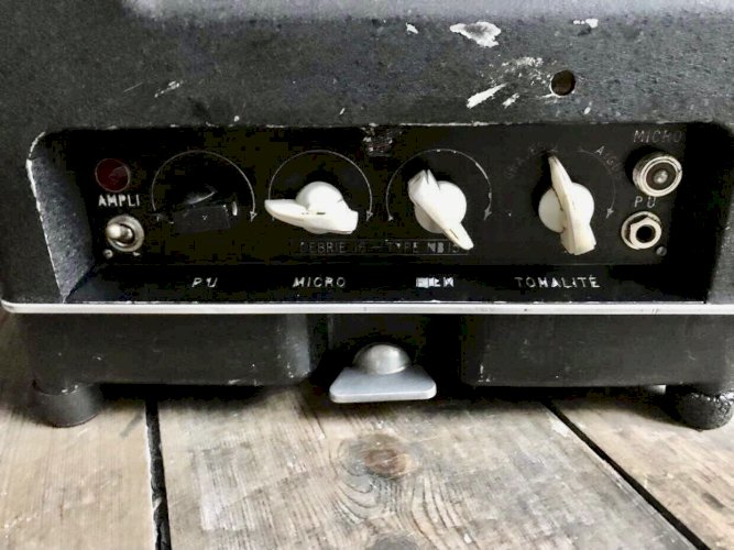 Projecteur sonore vintage 16 mm type MB 15 Debrie,appareil ancien avec enceinte