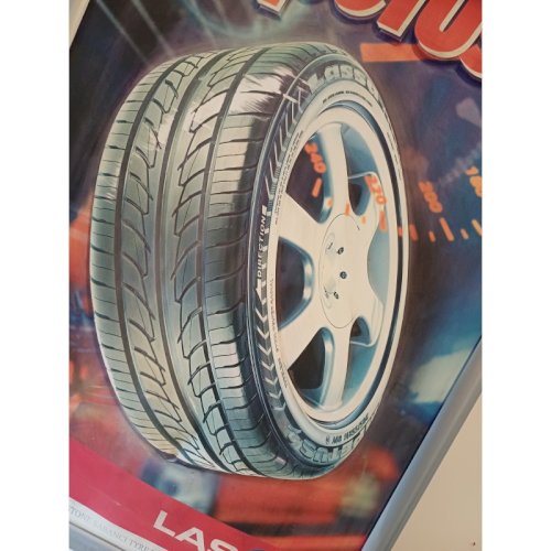 Publicité Plastifiée Impetus 2 Bridgestone