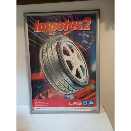 Publicité Plastifiée Impetus 2 Bridgestone