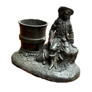 Figurine / Statuette de mousquetaire pyrogène porte allumettes de table