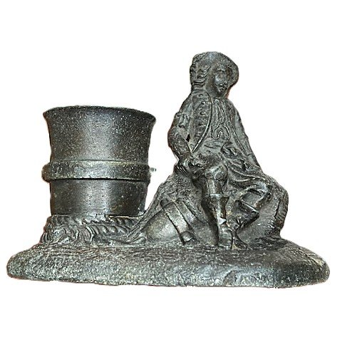 Figurine / Statuette de mousquetaire pyrogène porte allumettes de table