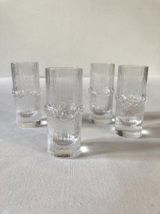 Quatre verres shooter Niva par Tapio Wirkkala, années 1970