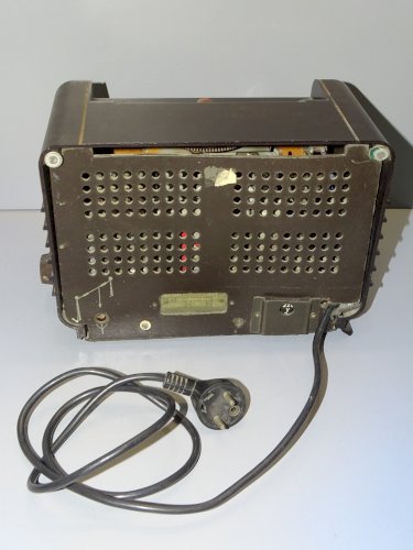 -RADIO BAKELITE PHILIPS Bf 28 années 40/50 SORTIE DE GRENIER A RESTAURER Déco  D