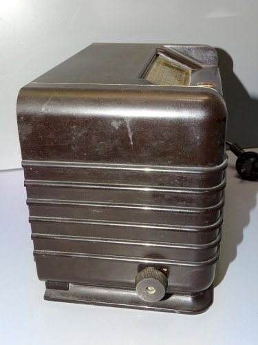 -RADIO BAKELITE PHILIPS Bf 28 années 40/50 SORTIE DE GRENIER A RESTAURER Déco  D