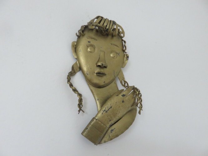 RAIMON CASALS I ALSINA SCULPTURE METALLIQUE MURALE JEUNE FILLE ESPAGNE 1950