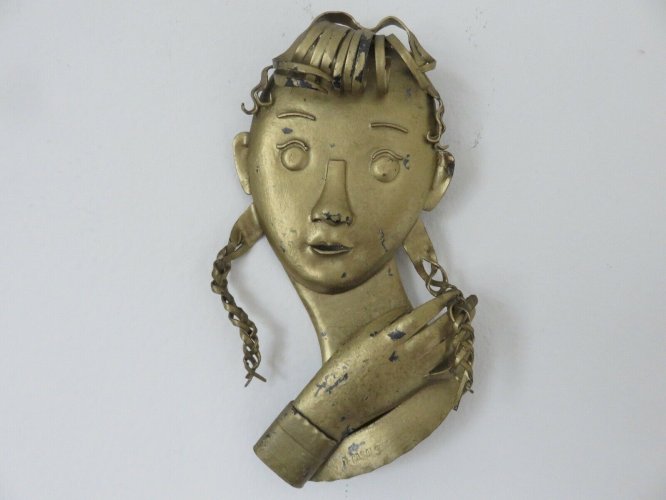RAIMON CASALS I ALSINA SCULPTURE METALLIQUE MURALE JEUNE FILLE ESPAGNE 1950