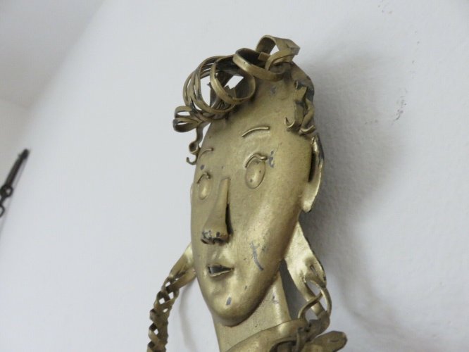 RAIMON CASALS I ALSINA SCULPTURE METALLIQUE MURALE JEUNE FILLE ESPAGNE 1950
