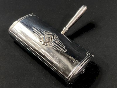 Ramasse-miettes de table en métal chromé milieu XXe