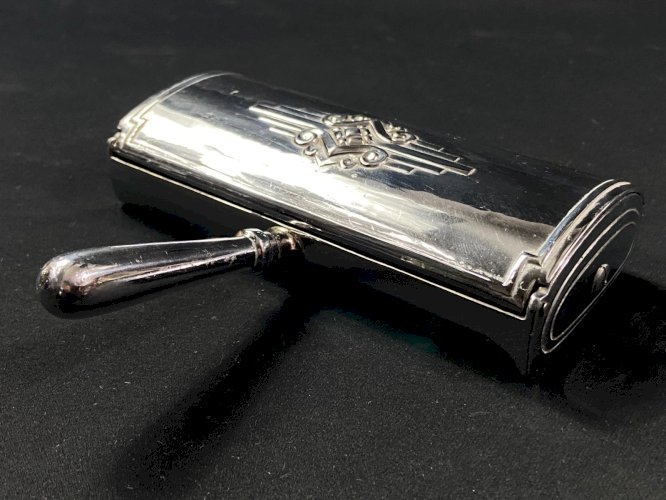 Ramasse-miettes de table en métal chromé milieu XXe