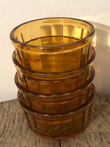 Ramequins rétro vintage en verre ambré Vereco