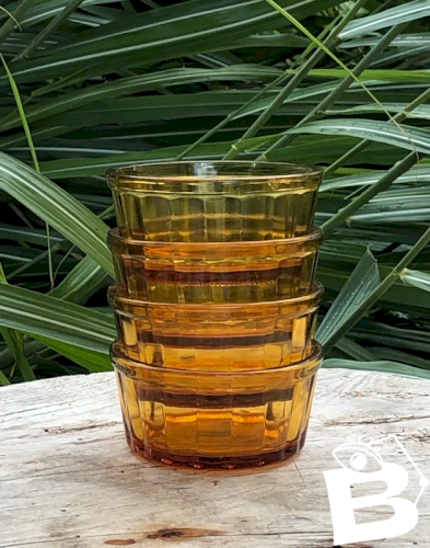 Ramequins vintage en verre ambré Vereco