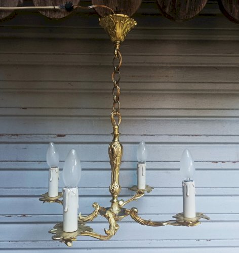 Rare ancien lustre en bronze doré 4 feux de style Louis XV en état de marche