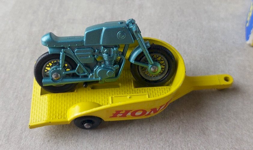Rare ancienne remorque / Honda Motor Cycle Trailer, Matchbox Lesney, n° 38