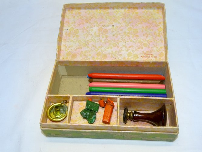 - RARE BOITE WAX SET N°103 DENNISON MADE IN U.S.A. SCEAU PETIT BOUGEOIR   D