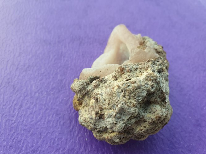 Rare Calcédoine formée 8,6 cm