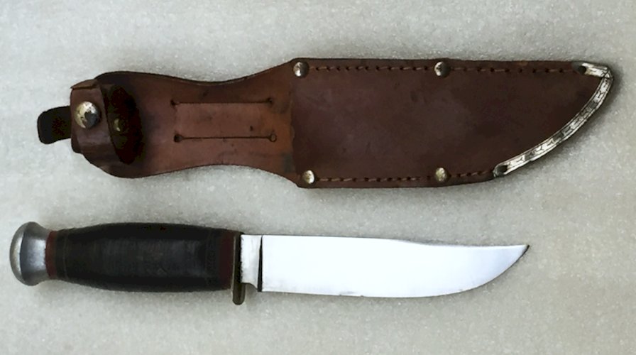 RARE COUTEAU / POGNARD / DAGUE PUMA - COLLECTION - POSTWW2 Original