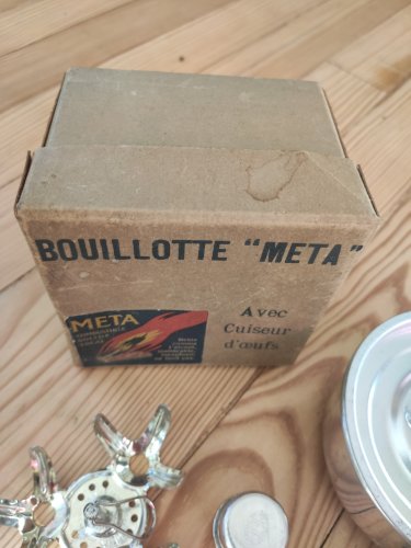 Rare Ensemble Bouillote "META" & Cuiseur d'Oeufs - Complet boîte d'origine