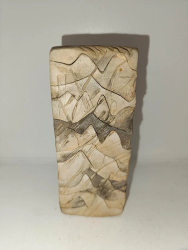 rare et tres original sculpture- casse tete en argile ou terre cuite signé sous la base en bon etat