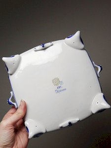 dot