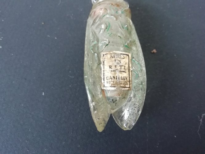 rare flacon à parfum animalier ancien, cigale, après un rêve de Danielly, Nice, Grasse