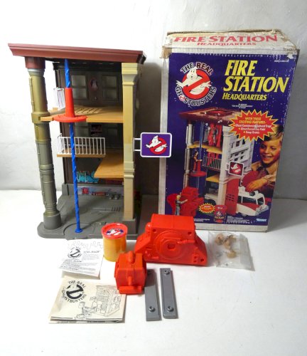 Rare Kenner Ghostbusters Caserne Headquarters Fire Station 1986 complète boîte