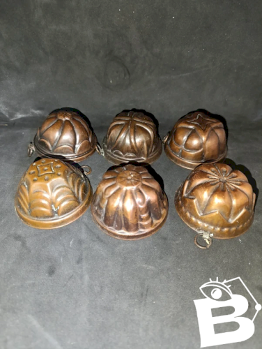 rare lot de 6 mini moules a gâteaux en cuivre ancien en bon etat