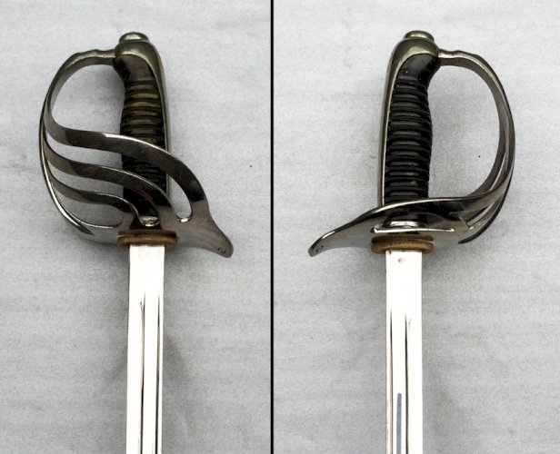✔RARE & LUXUEUX SABRE DOFFICIER FRANCAIS,  PETIT FILS & BAILHACHE  MONOGRAMME EN OR, XIX, ORIGINAL