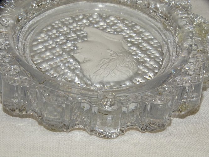 -RARE MEDAILLON BACCARAT LE CREUSOT 1er EMPIRE PROFIL A L'ANTIQUE XIXe   D