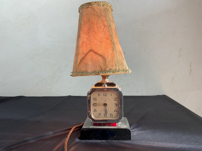 Rare réveil ancien lampe qui fonctionne aux 110 v réveil COTNA électrique