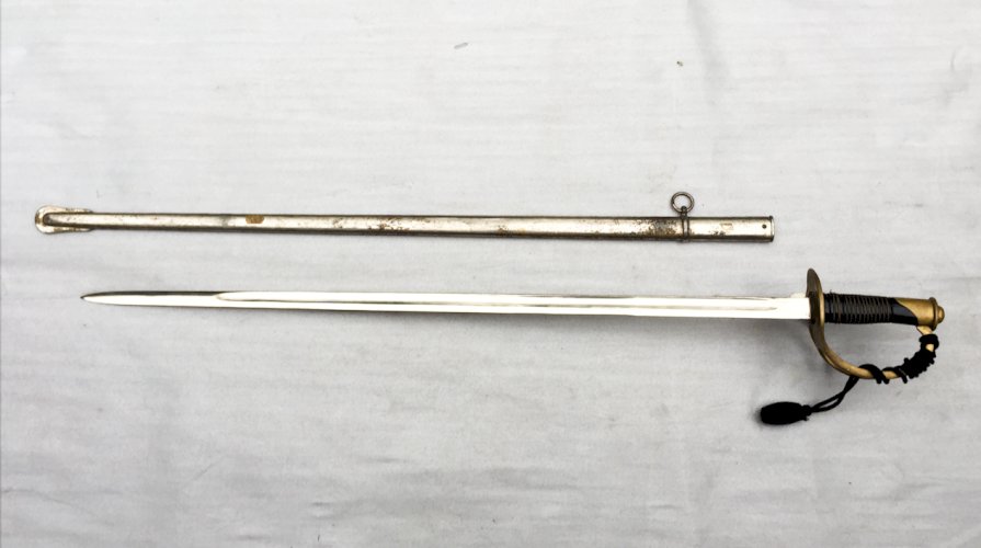 RARE & SUPERBE SABRE FRANCAIS OFFICIER D'INFANTERIE MOD.1961 CHARLES DE GAULLE XX ORIGINAL