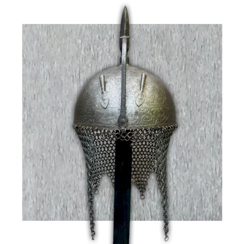 RARISSIME ENSEMBLE : Casque + Bouclier INDO-PERSAN OU OTTOMAN 1890-90