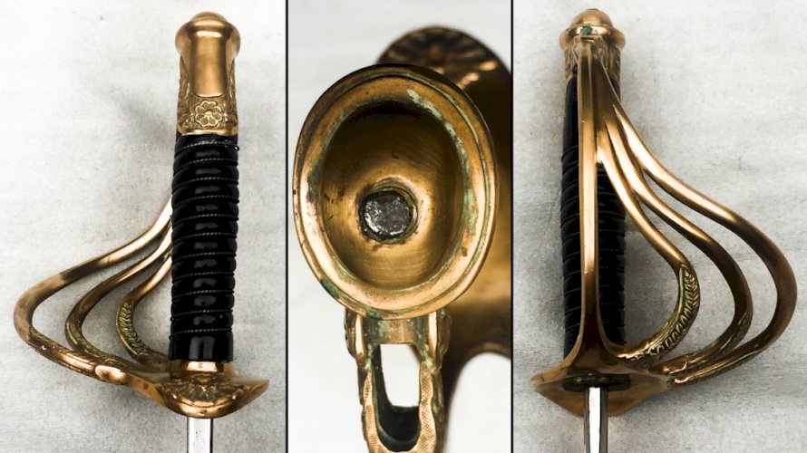 RARISSIME & MASSIF SABRE PALASH FRANCAIS DOFFICIER DE CAVALERIE DE LIGNE, MOD. 1882, XIX, ORIGINAL