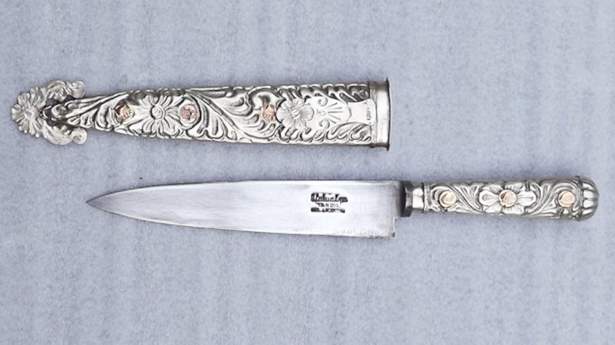 RARISSIME & SUPERBE DAGUE / GLAIVE ARGENTINE, TYPE GAUCHO, XIX, ENTIÈREMENT GRAVÉ, ORIGINAL