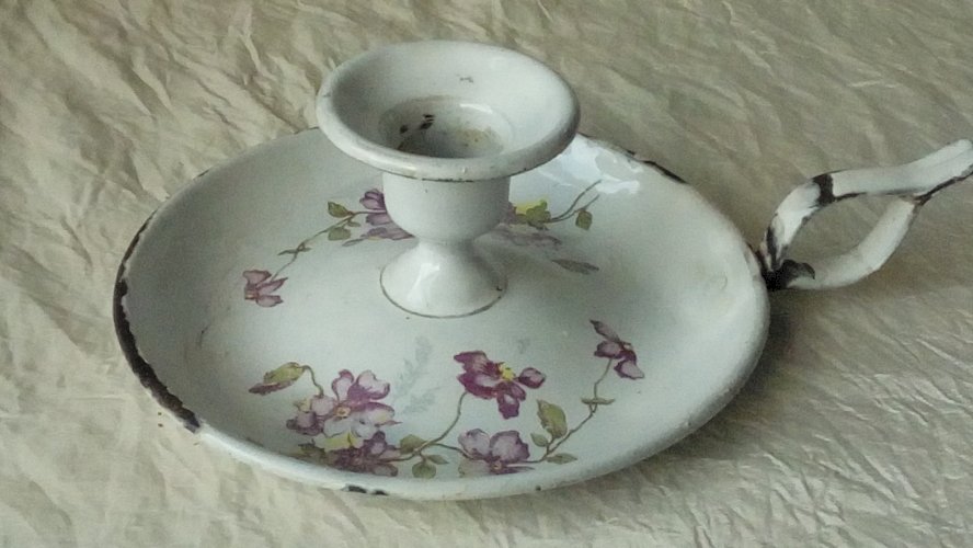 RAT DE CAVE BOUGEOIR EN TOLE EMAILLEE DECOR FLORAL FIN 19 éme** N°2