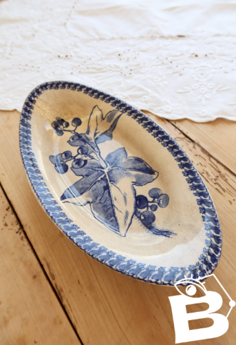 Ravier ancien terre de fer Grand Dépôt Émile Bourgeois - Décor bleu