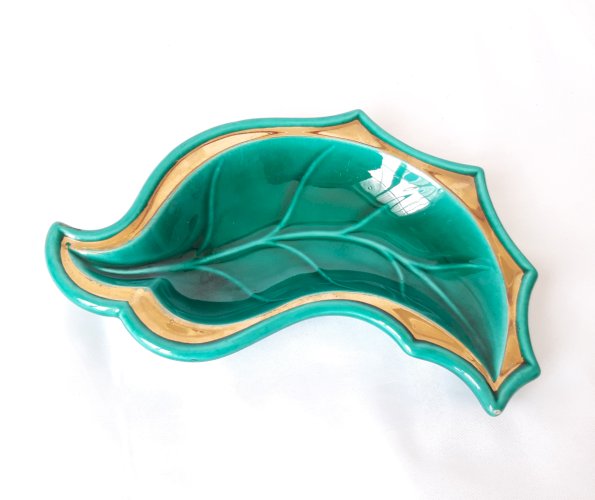 Ravier céramique Vallauris 1950 feuille vert et or