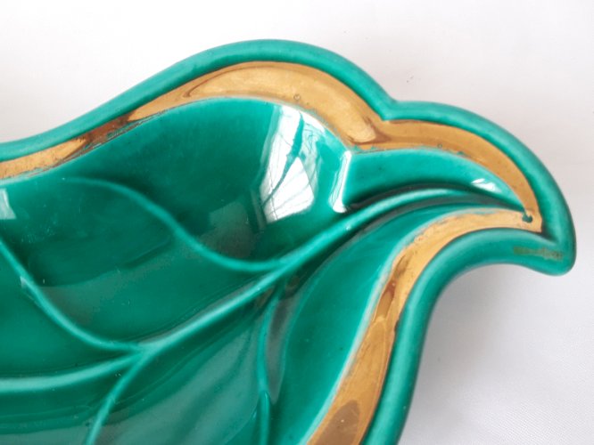 Ravier céramique Vallauris 1950 feuille vert et or