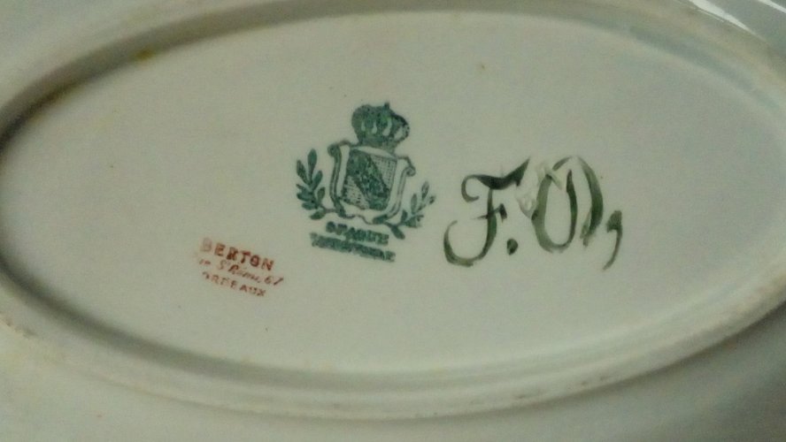 RAVIER EN FAIENCE DECOR ALA CHEVRE LUNÉVILLE *