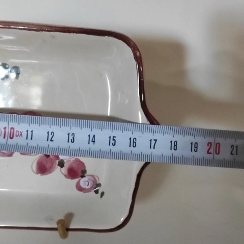 Ravier en porcelaine à décor de fleurs de Cerisier, signé Deruta