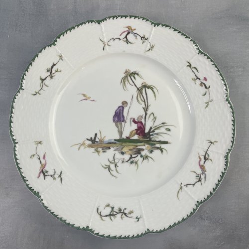 RAYNAUD assiette en porcelaine de Limoges décor SI KIANG scène n°5  Ø ~24.3cm