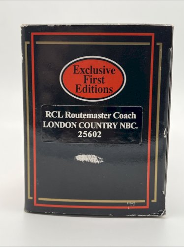 RCL Routemaster Coach London 1/76 Gilbow