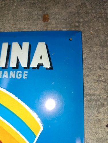 réédition moderne tole formé orangina en etat satisfaisant